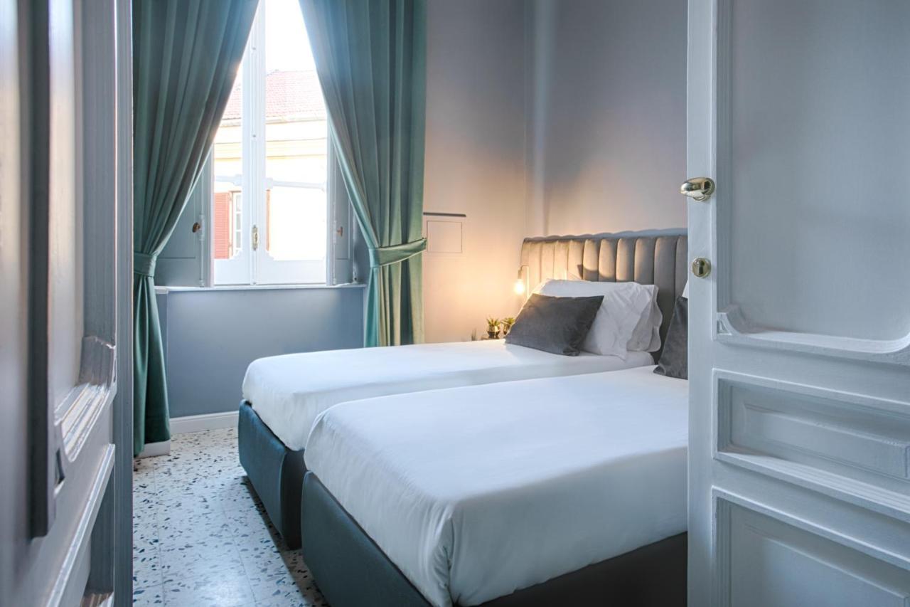 Quatrum Napoli - B&B ภายนอก รูปภาพ