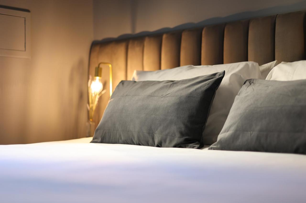 Quatrum Napoli - B&B ภายนอก รูปภาพ