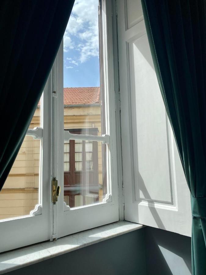 Quatrum Napoli - B&B ภายนอก รูปภาพ